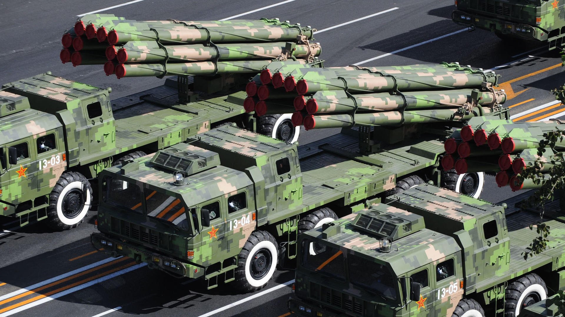 雷火电竞简介-红黑风暴席卷欧洲，帕尔默两射一传，AC米兰客场强势攻克比利时蓝军堡垒